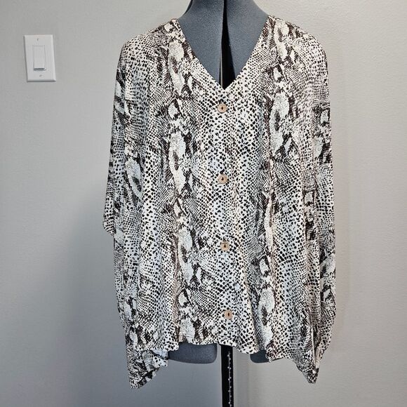 Colleen Lopez Oversized Drape Poncho Blouse Button Up Animal Print Women's M L - Picture 4 of 12